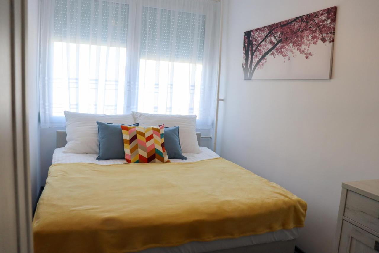 Ferienwohnung Krisztina Apartman Salgótarján Exterior foto