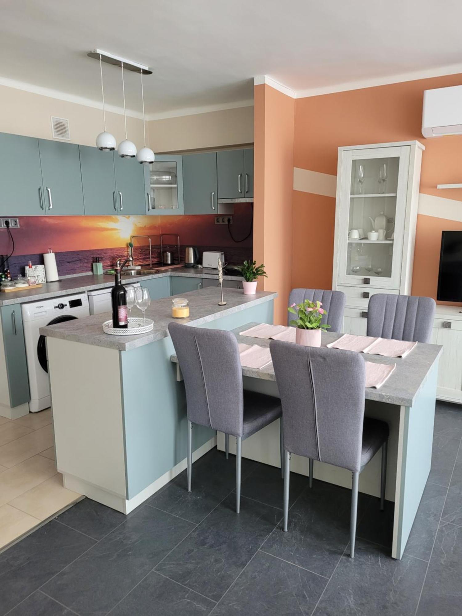 Ferienwohnung Krisztina Apartman Salgótarján Exterior foto